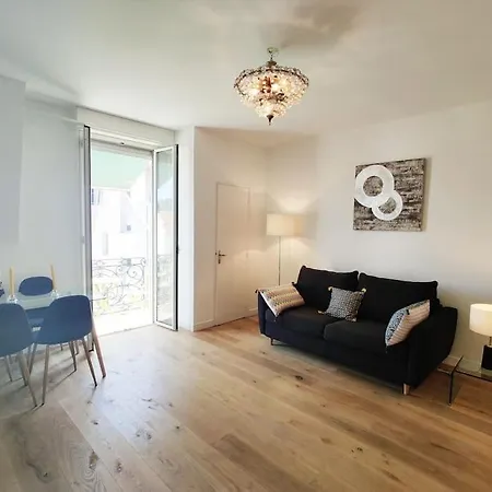 公寓 Floor Nest, Balcony Close To Sea And Old-town